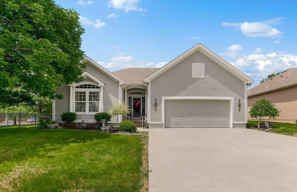 Listing Photo MLS #HMS2638874