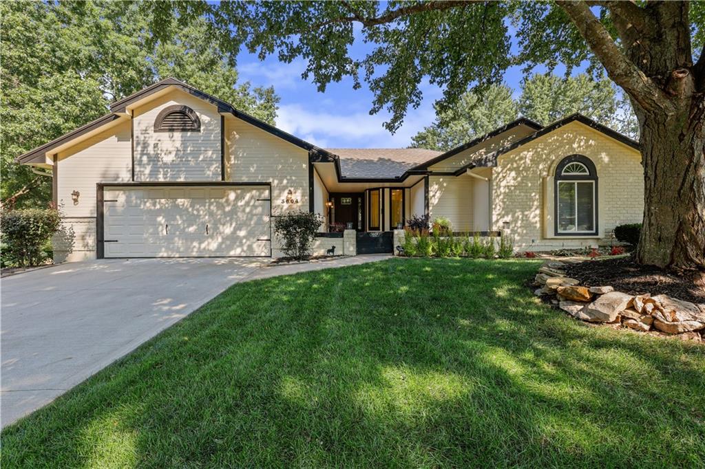 Listing Photo MLS #HMS2638955