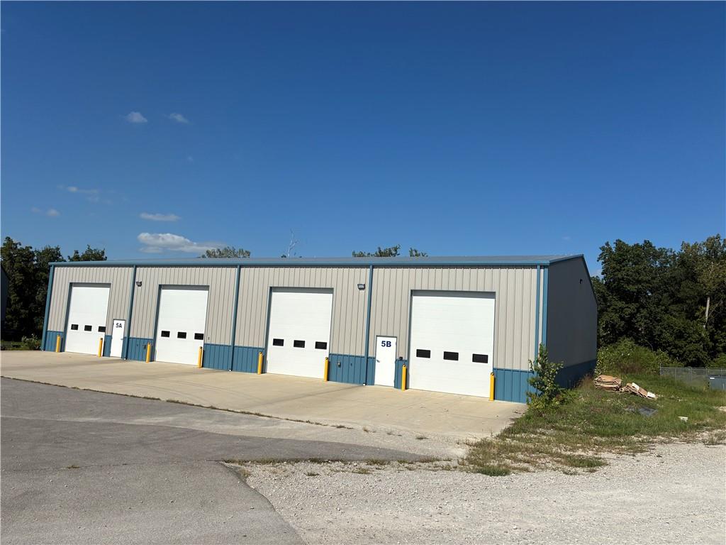 Listing Photo MLS #HMS2638967