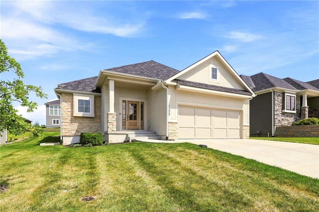 Listing Photo MLS #HMS2639000