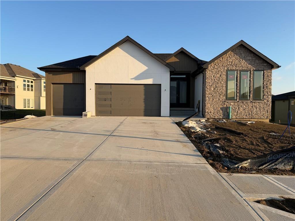 Listing Photo MLS #HMS2639125