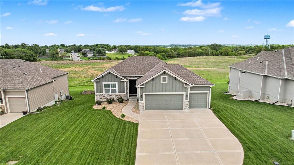 Listing Photo MLS #HMS2639126