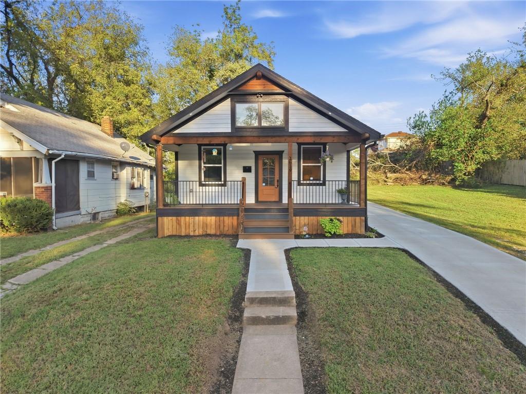 Listing Photo MLS #HMS2639214