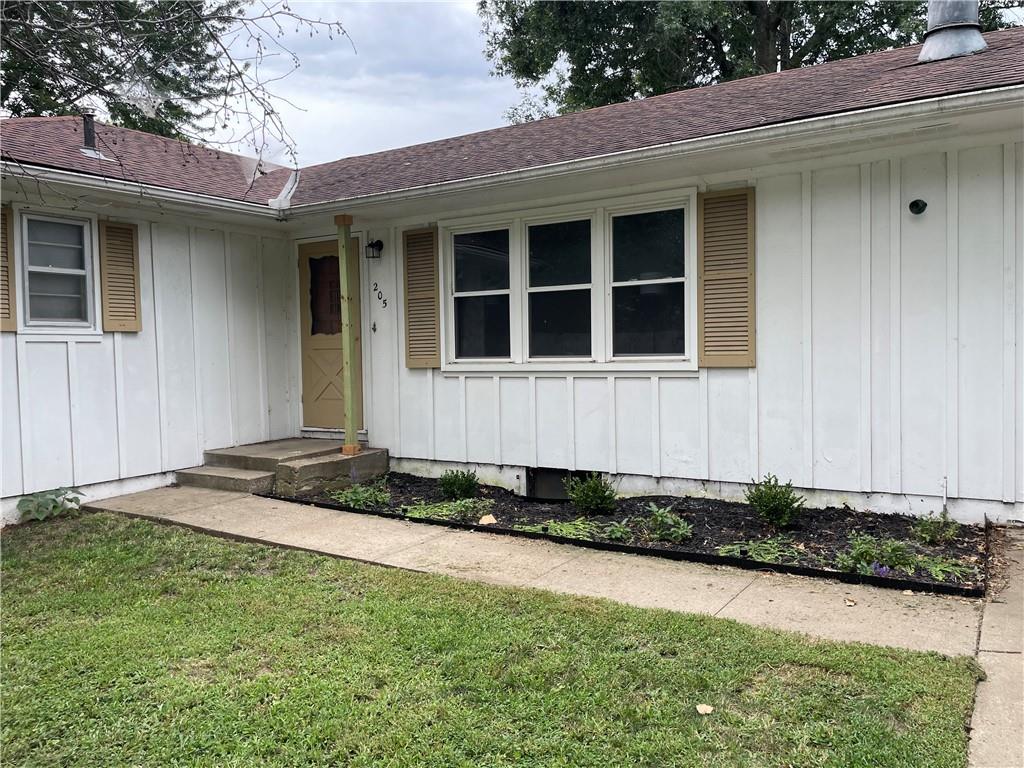 Listing Photo MLS #HMS2639226