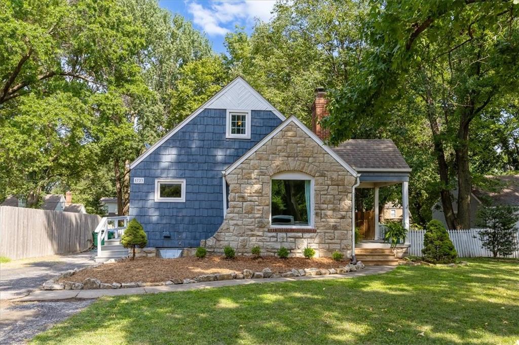 Listing Photo MLS #HMS2639237