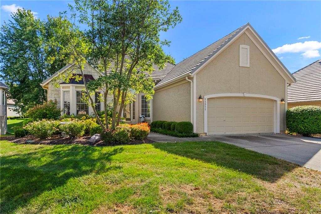 Listing Photo MLS #HMS2639391