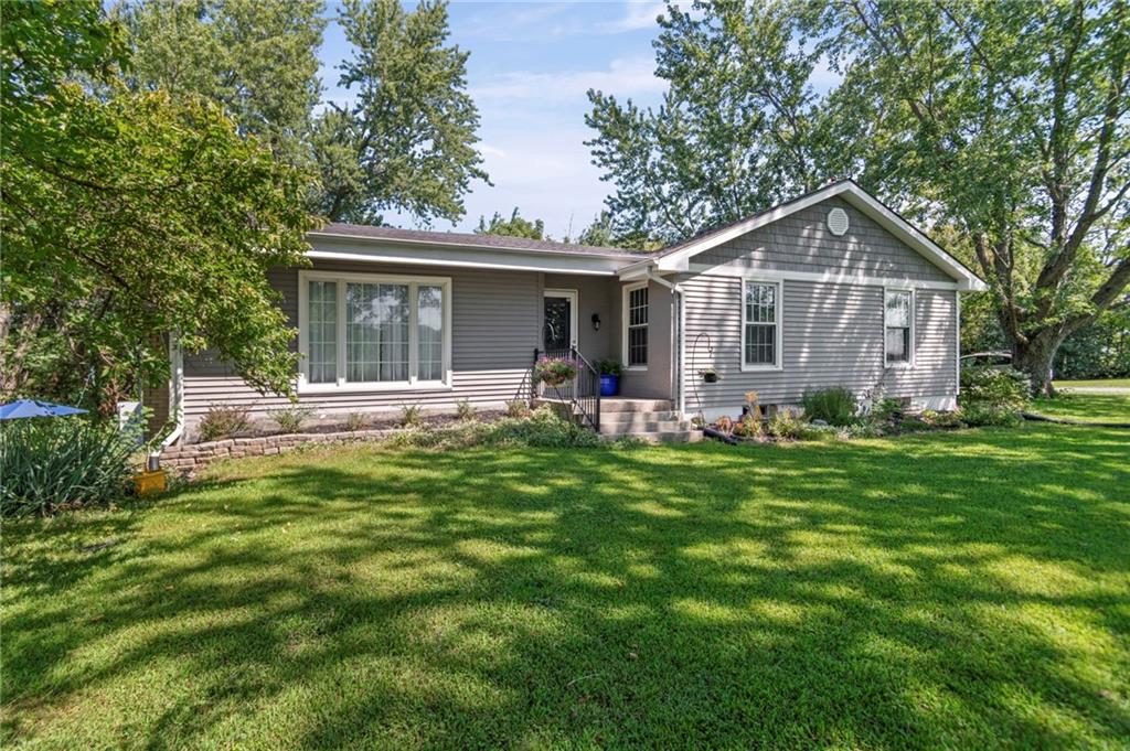 Listing Photo MLS #HMS2639412