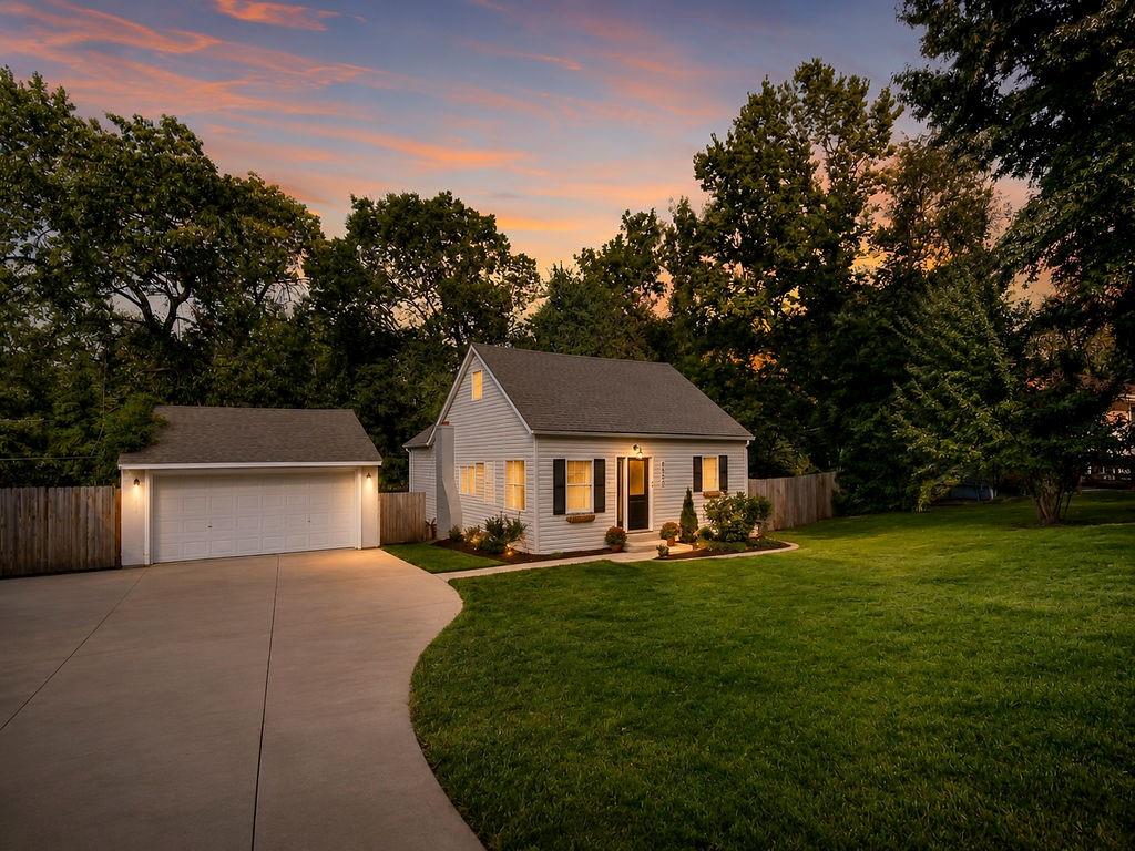 Listing Photo MLS #HMS2639539