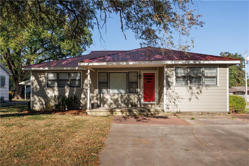 Listing Photo MLS #HMS2639622