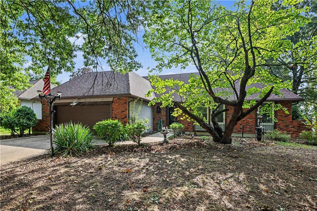 Listing Photo MLS #HMS2639714