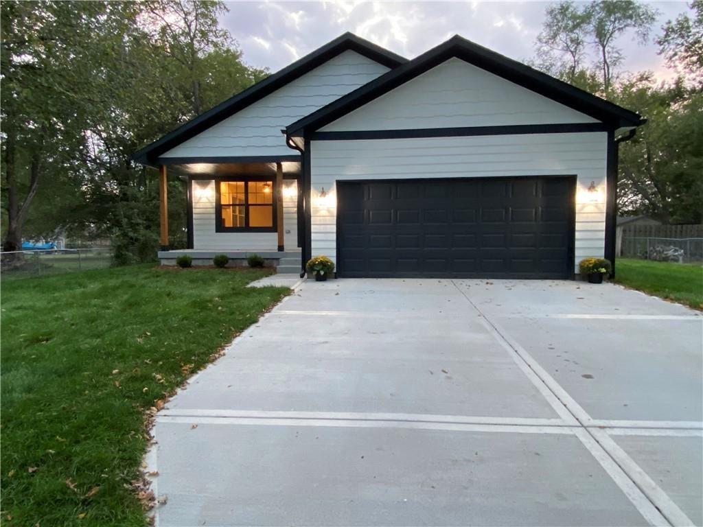 Listing Photo MLS #HMS2639726