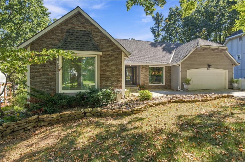 Listing Photo MLS #HMS2639787