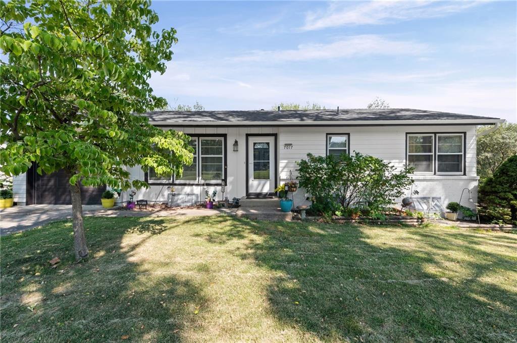 Listing Photo MLS #HMS2639847