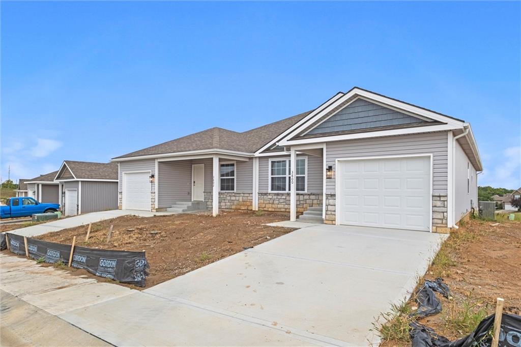 Listing Photo MLS #HMS2639864