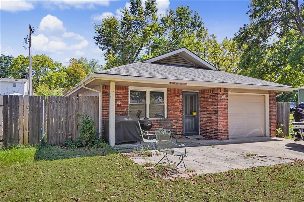 Listing Photo MLS #HMS2639884