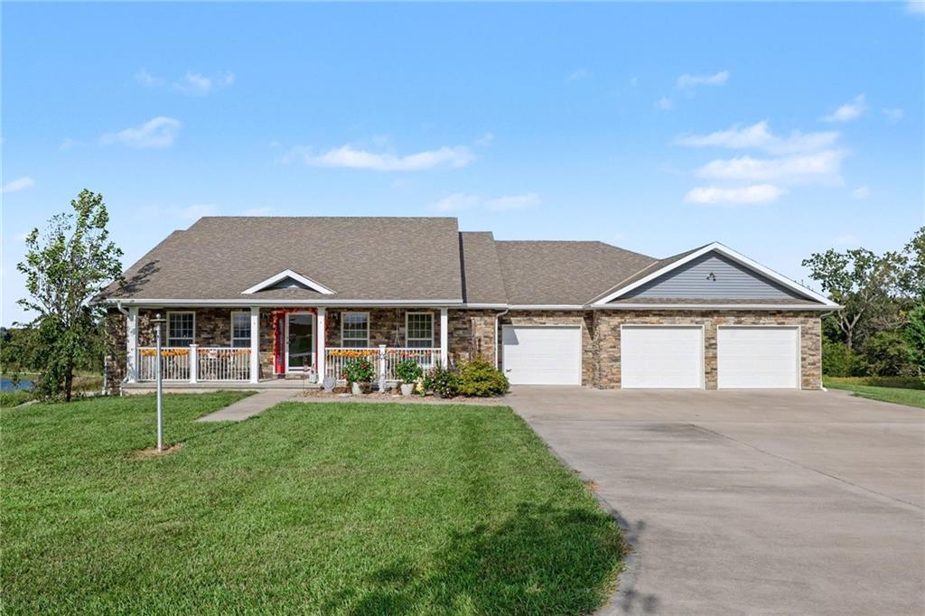 Listing Photo MLS #HMS2639894