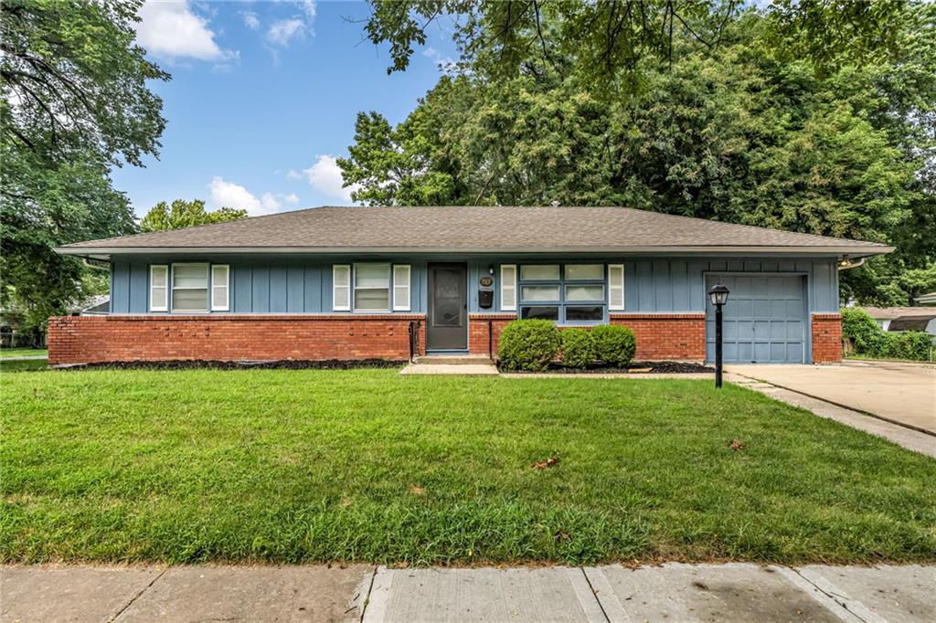Listing Photo MLS #HMS2639904