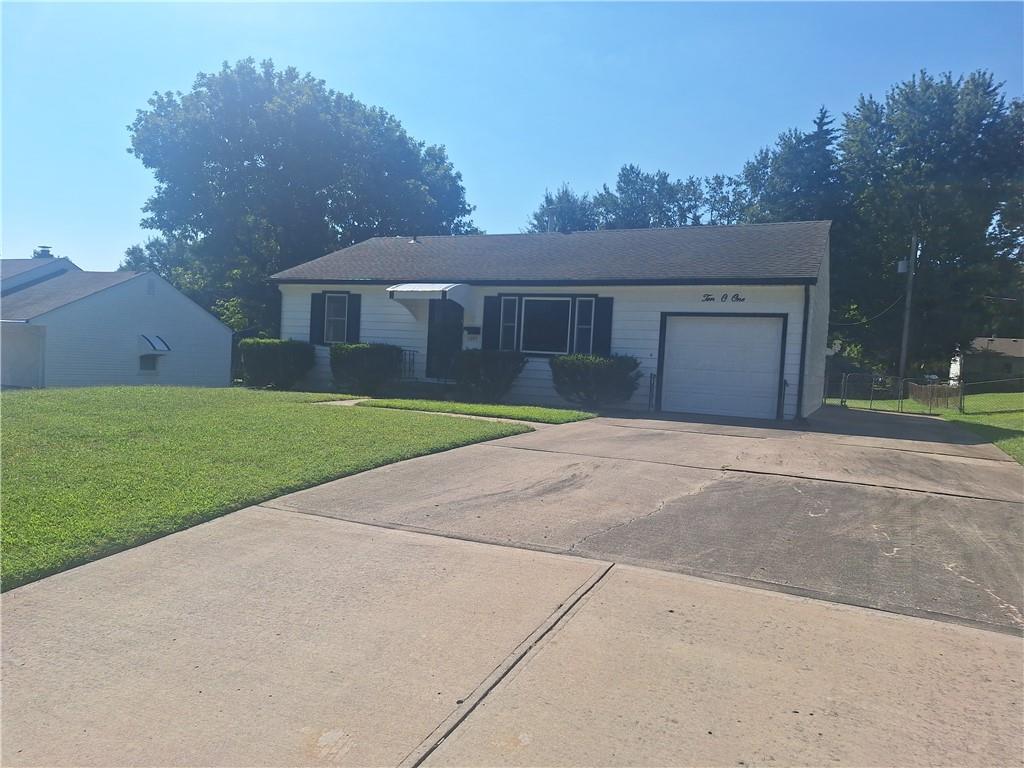 Listing Photo MLS #HMS2639905