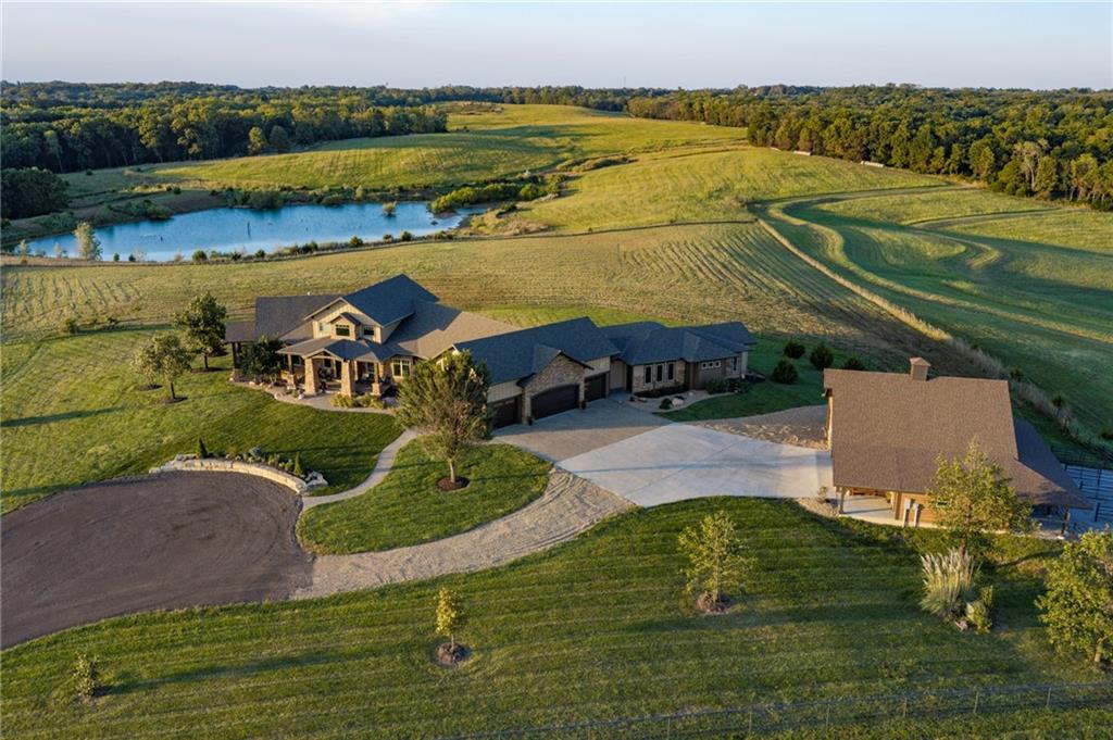 Listing Photo MLS #HMS2639955