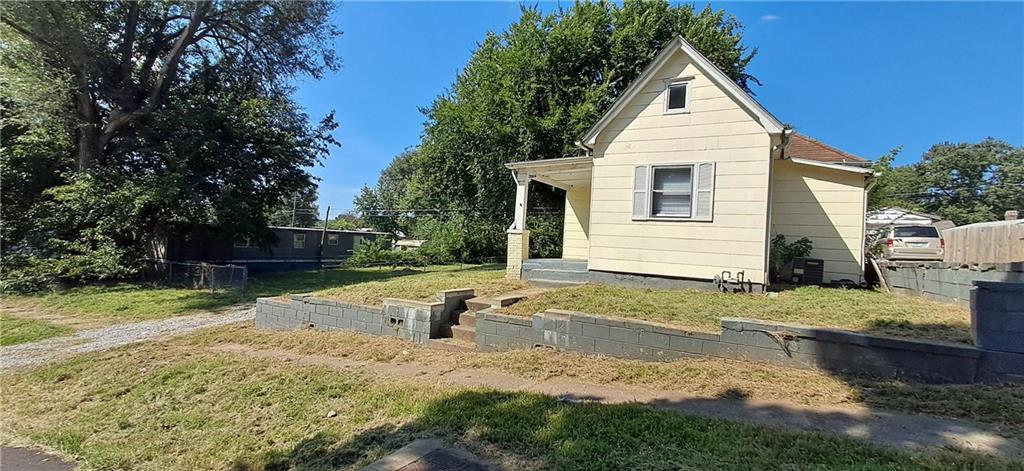 Listing Photo MLS #HMS2639972