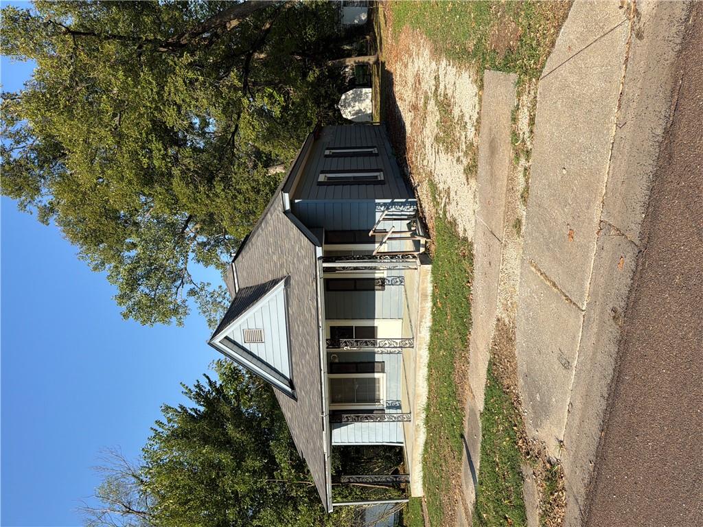 Listing Photo MLS #HMS2640081