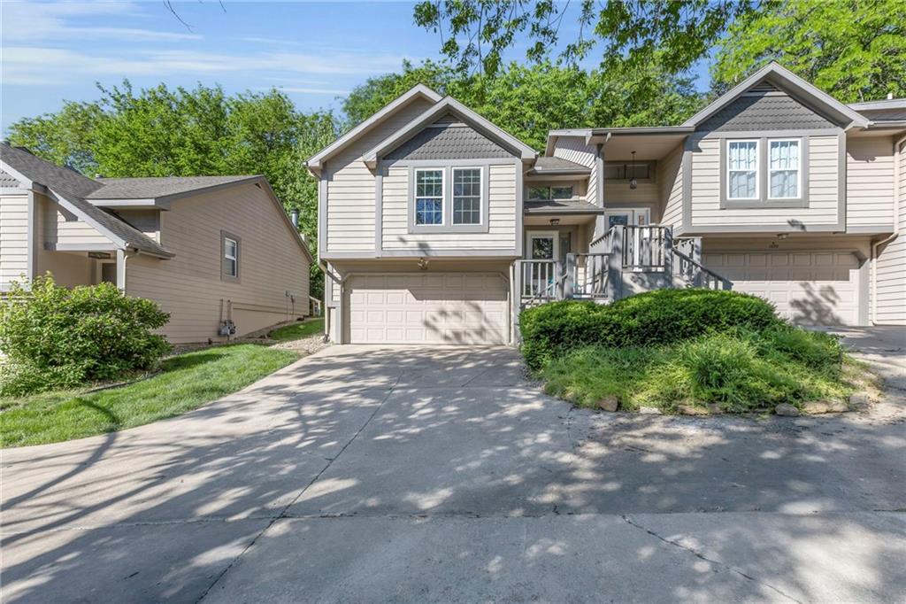 Listing Photo MLS #HMS2640275