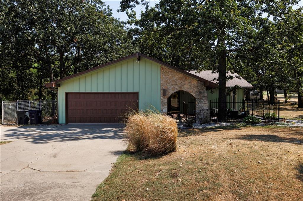 Listing Photo MLS #HMS2640383