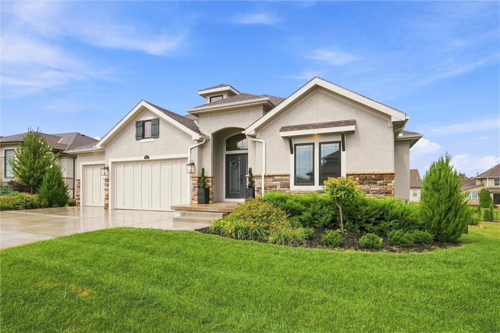 Listing Photo MLS #HMS2640432