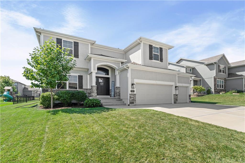 Listing Photo MLS #HMS2640436