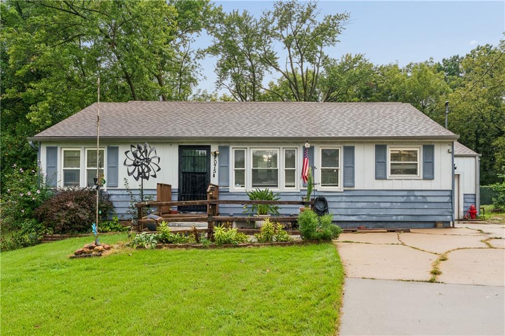 Listing Photo MLS #HMS2640492