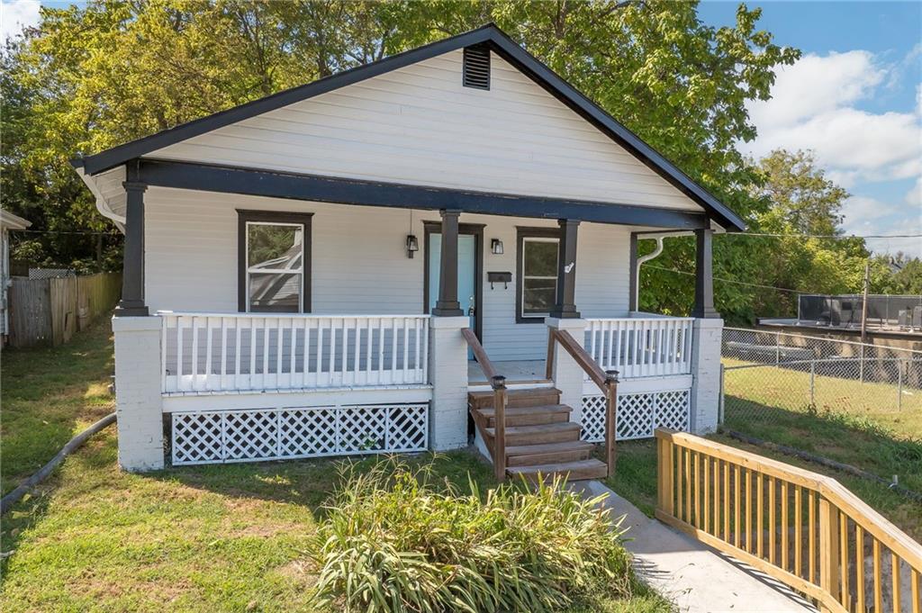 Listing Photo MLS #HMS2640550