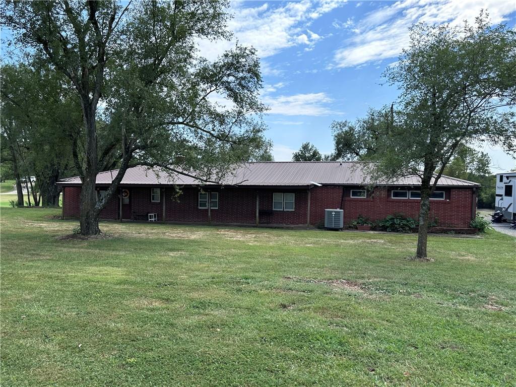 Listing Photo MLS #HMS2640570