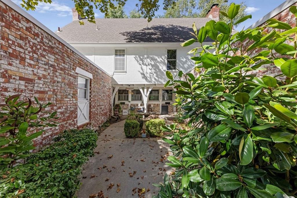 Listing Photo MLS #HMS2640632