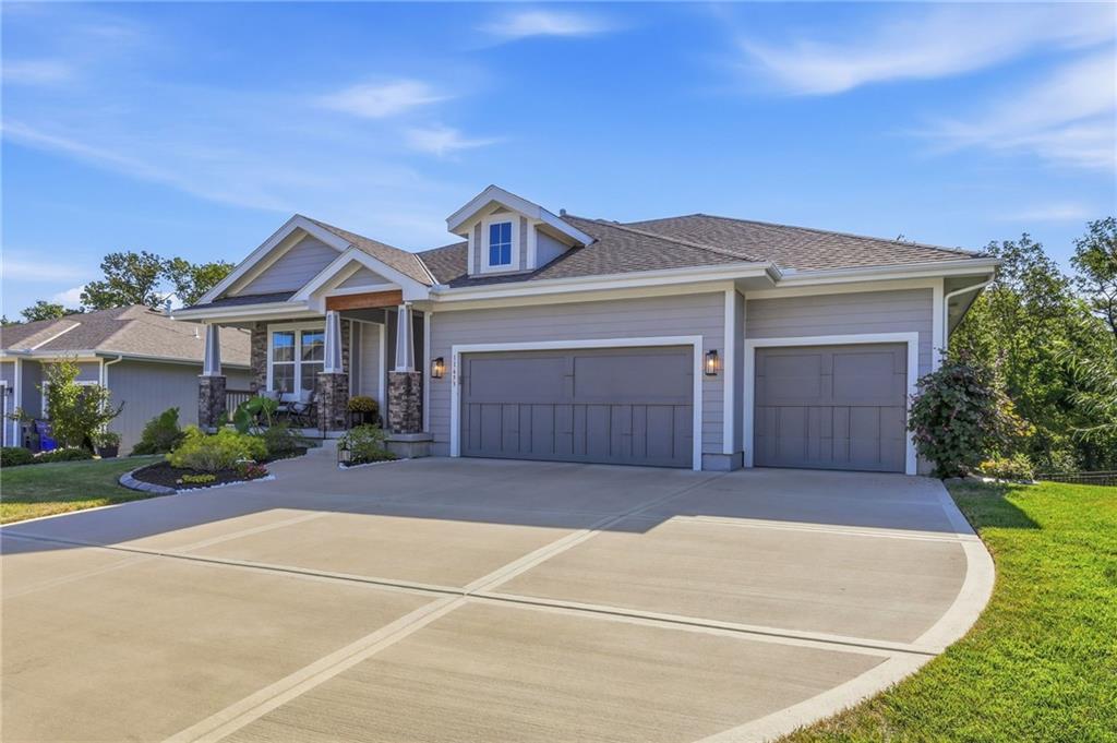 Listing Photo MLS #HMS2640753