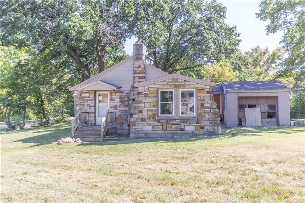 Listing Photo MLS #HMS2640803