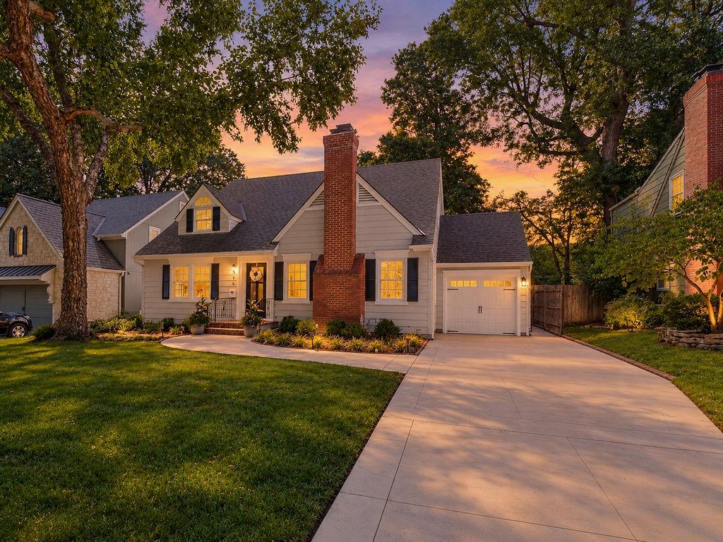 Listing Photo MLS #HMS2640847
