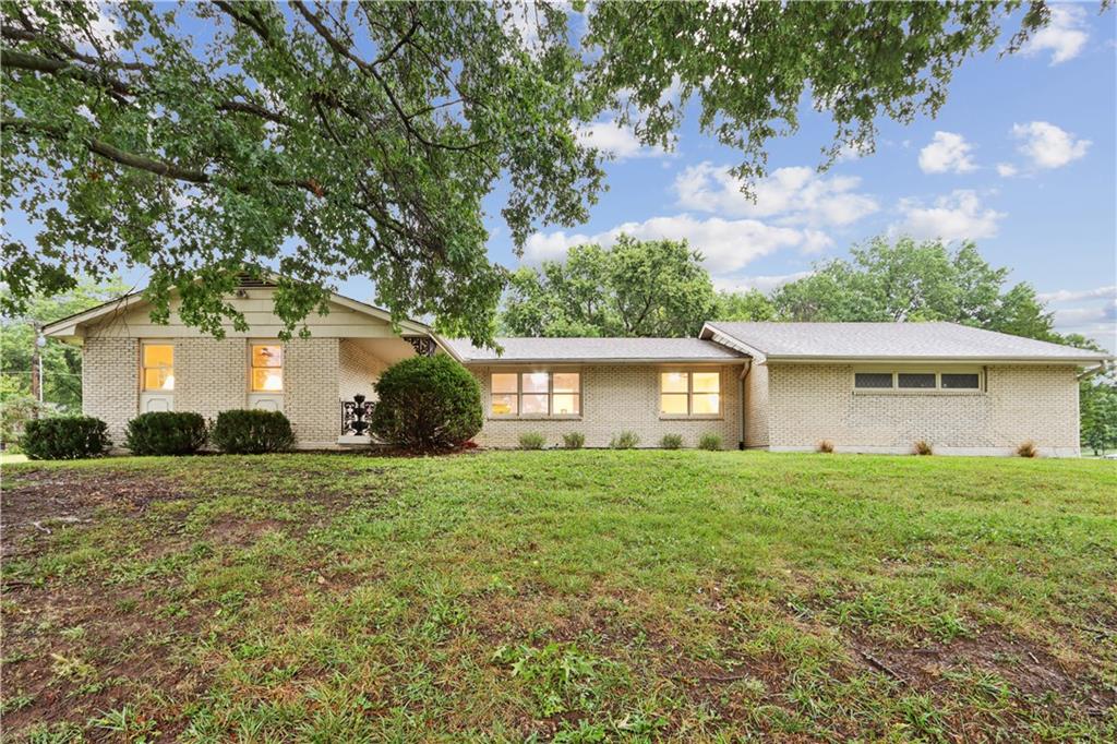 Listing Photo MLS #HMS2640922