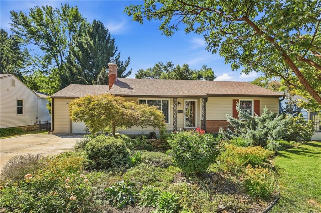 Listing Photo MLS #HMS2640925