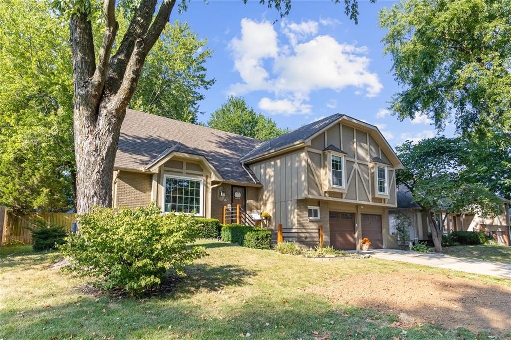 Listing Photo MLS #HMS2640926