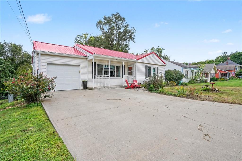 Listing Photo MLS #HMS2640981