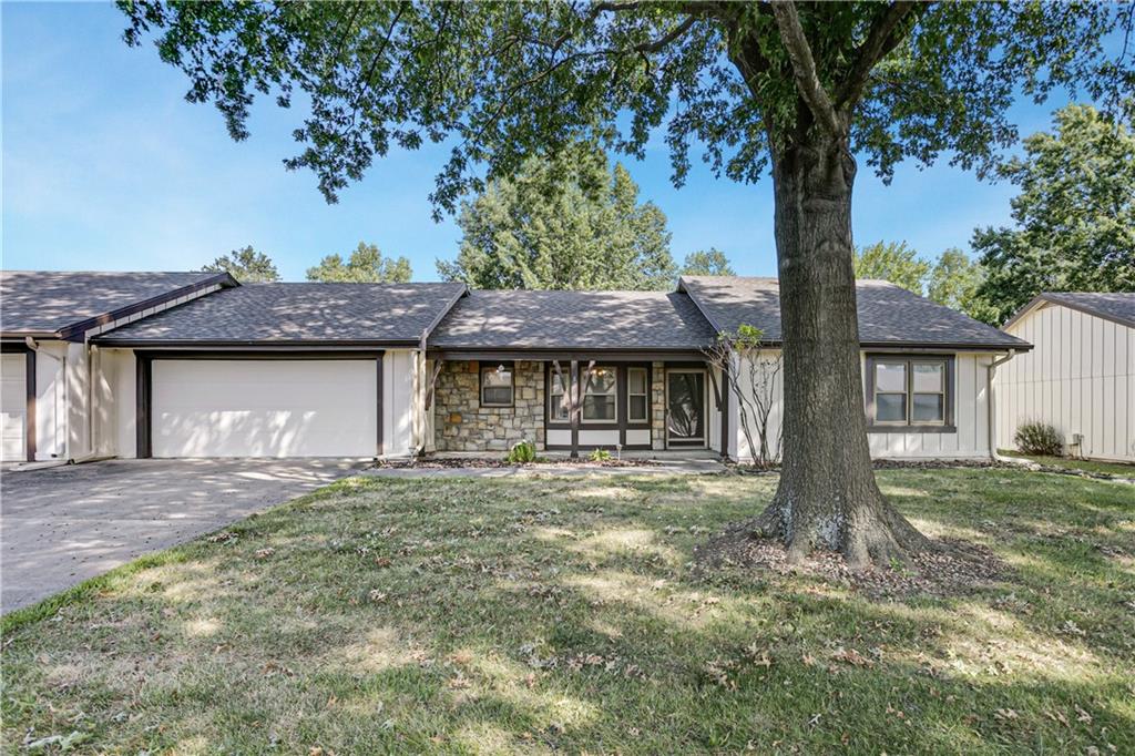Listing Photo MLS #HMS2641002