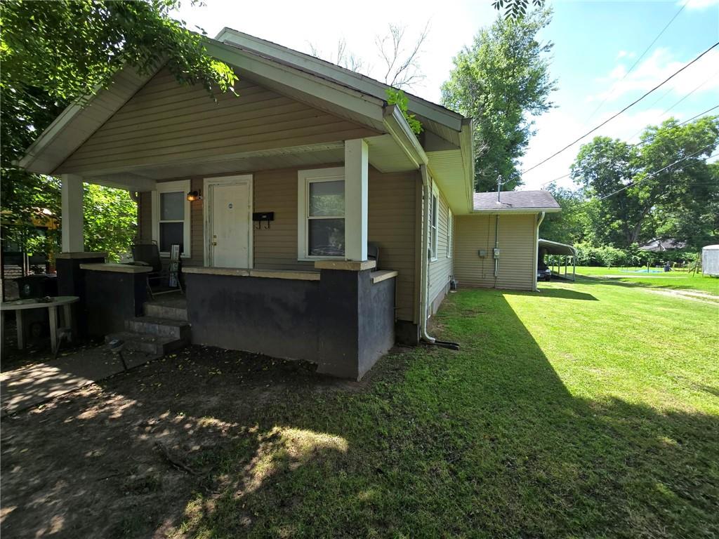 Listing Photo MLS #HMS2641016