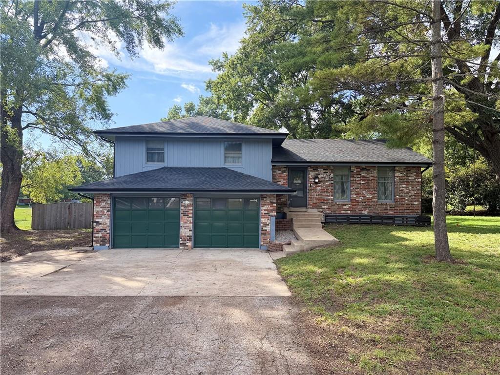 Listing Photo MLS #HMS2641019