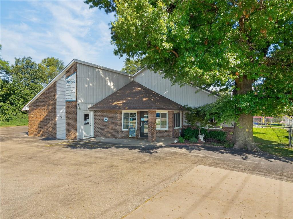 Listing Photo MLS #HMS2641029