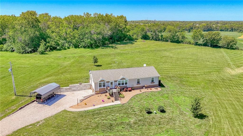 Listing Photo MLS #HMS2641035