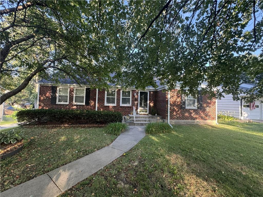 Listing Photo MLS #HMS2641041