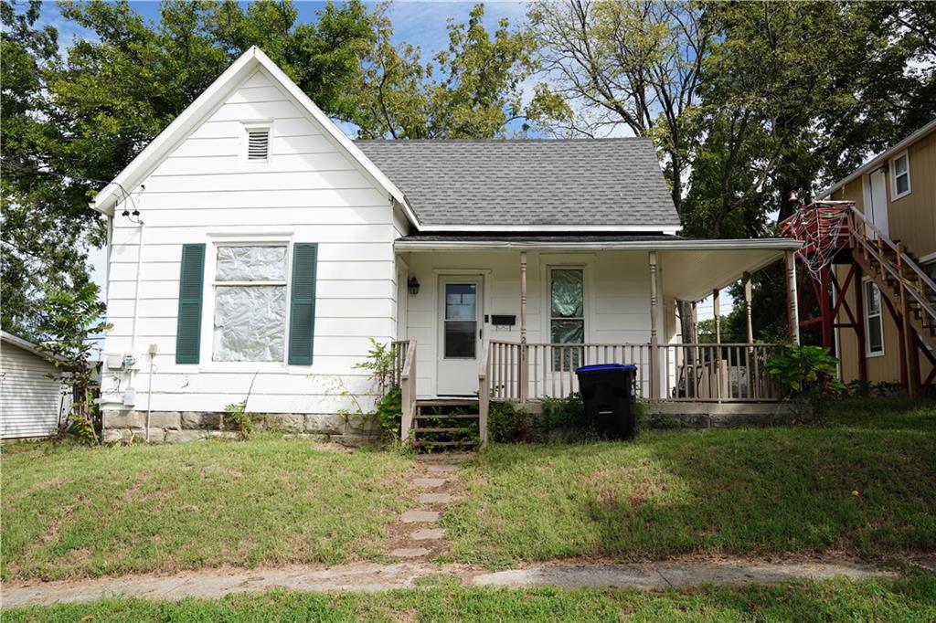 Listing Photo MLS #HMS2641133