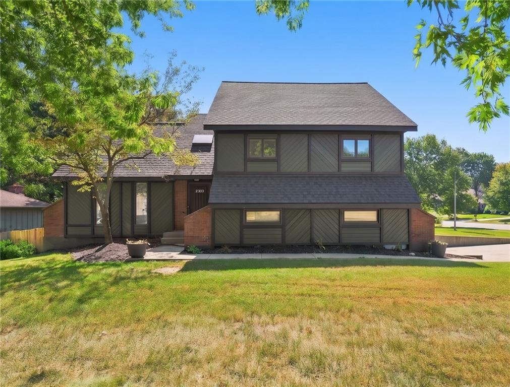 Listing Photo MLS #HMS2641135