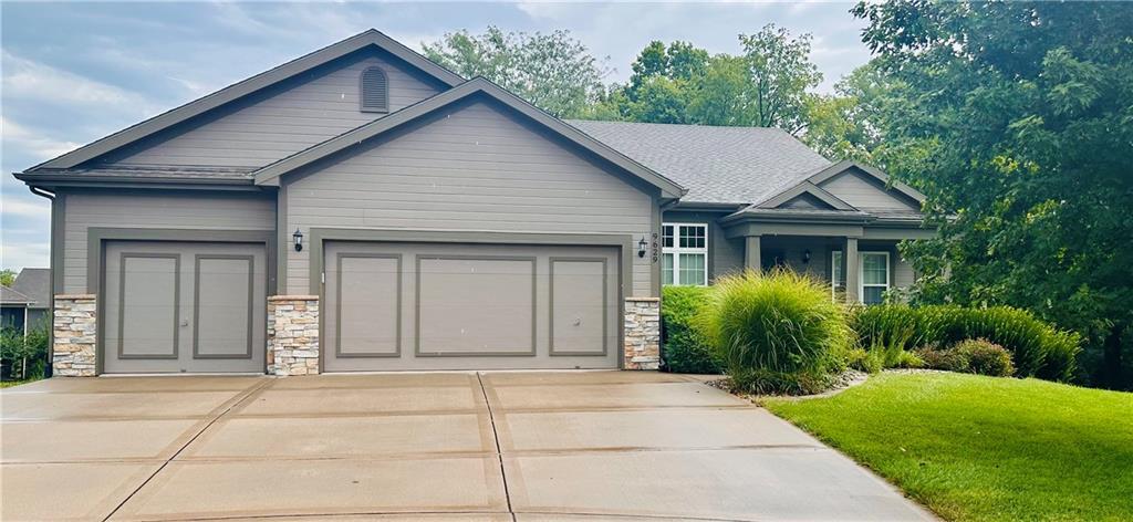 Listing Photo MLS #HMS2641138