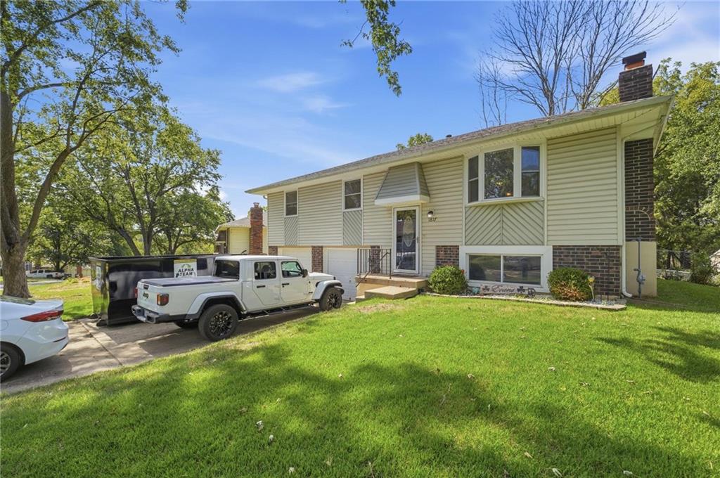 Listing Photo MLS #HMS2641198